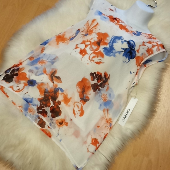 DKNYC Floral Print Sleeveless Chiffon Blouse - Picture 13 of 15